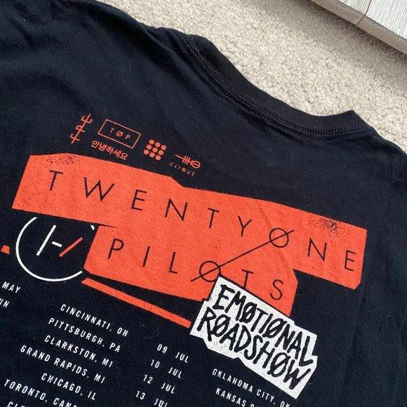 Twenty One Pilots S Emotional Roadshow 2016 Tour Double Sided Graphic T-Shirt - Picture 8 of 12